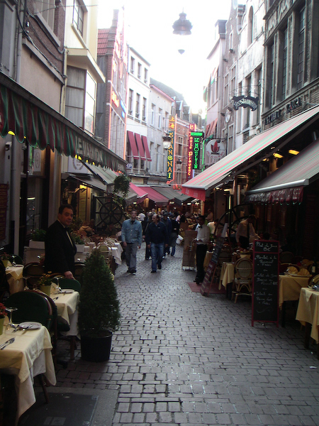 UIEIS_Bruxelles_20030831_17.31.21